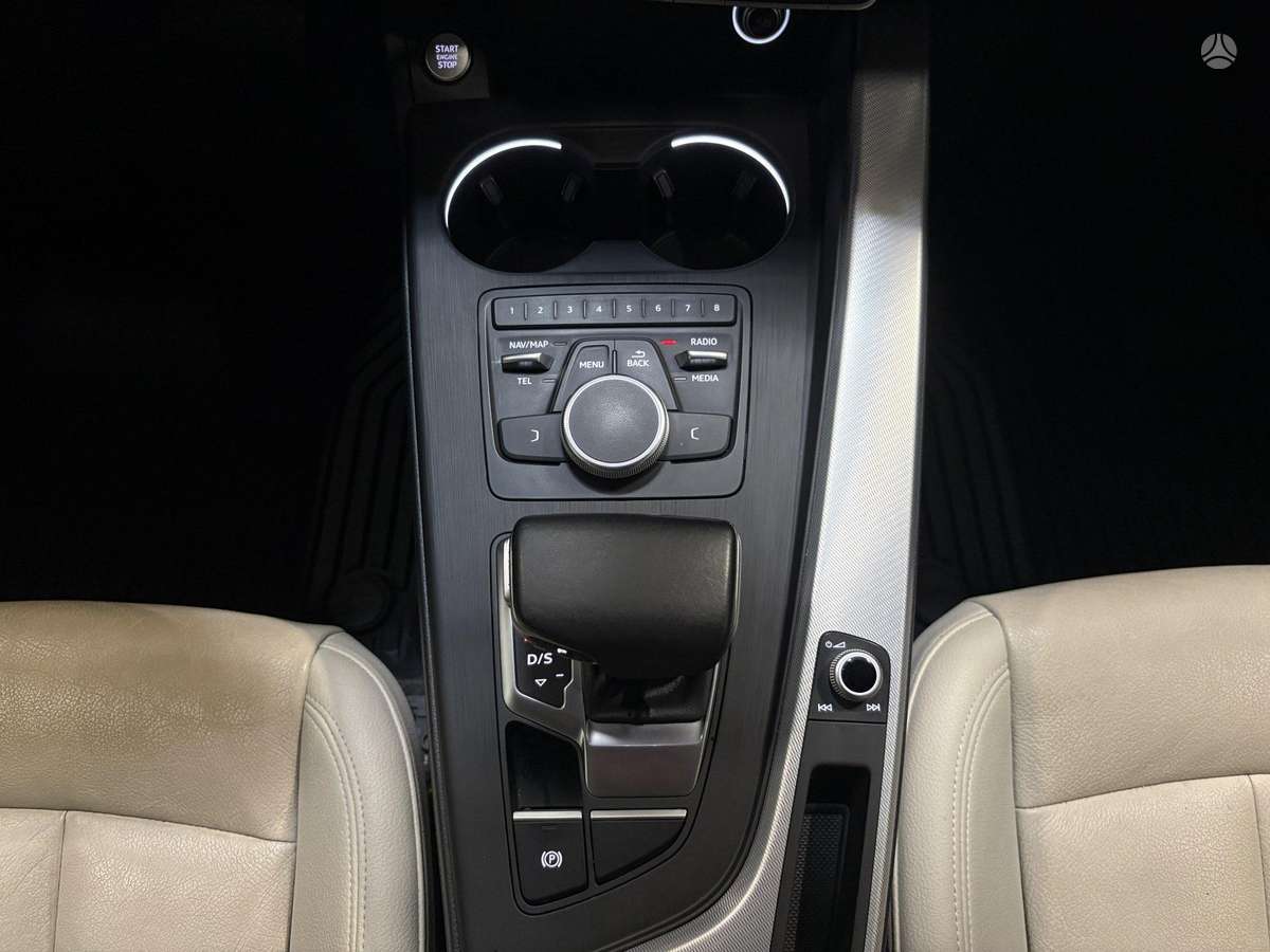 Audi A4, 2.0 l., sedanas