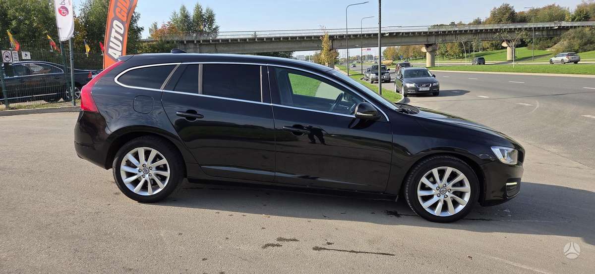 Volvo V60, 2.0 l., Универсал