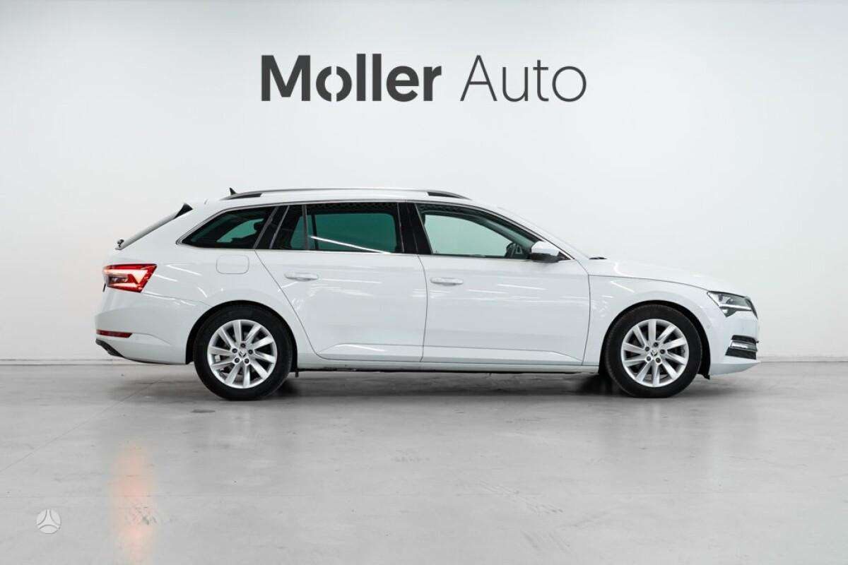 Skoda Superb, 2.0 l., hatchback