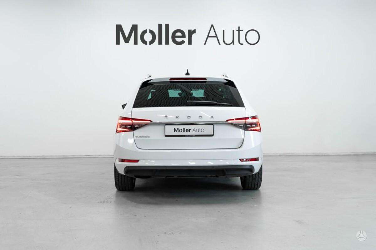Skoda Superb, 2.0 l., Хэтчбек