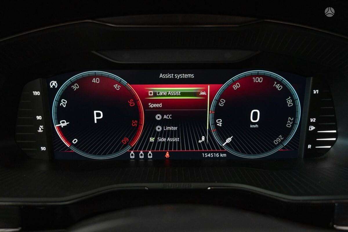 Skoda Superb, 2.0 l., Хэтчбек