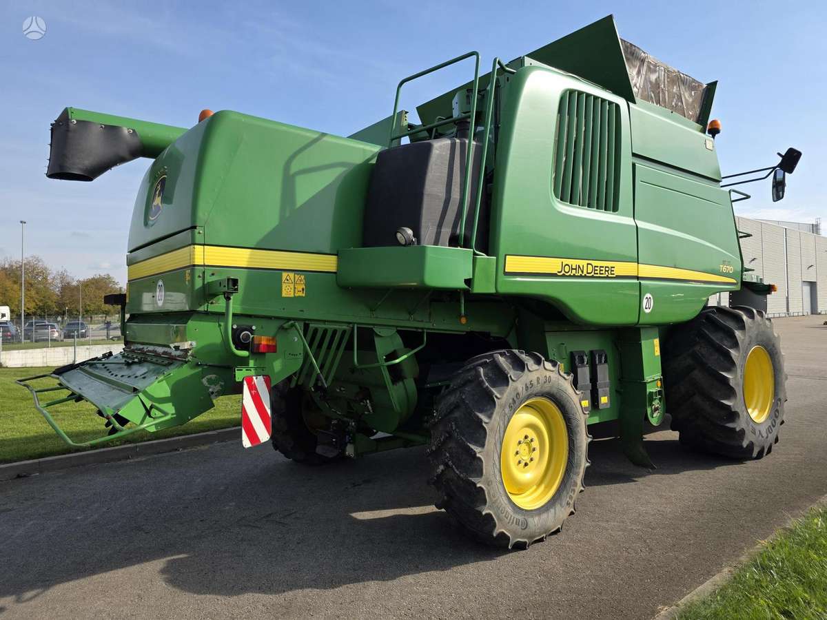 John Deere T670, комбайны