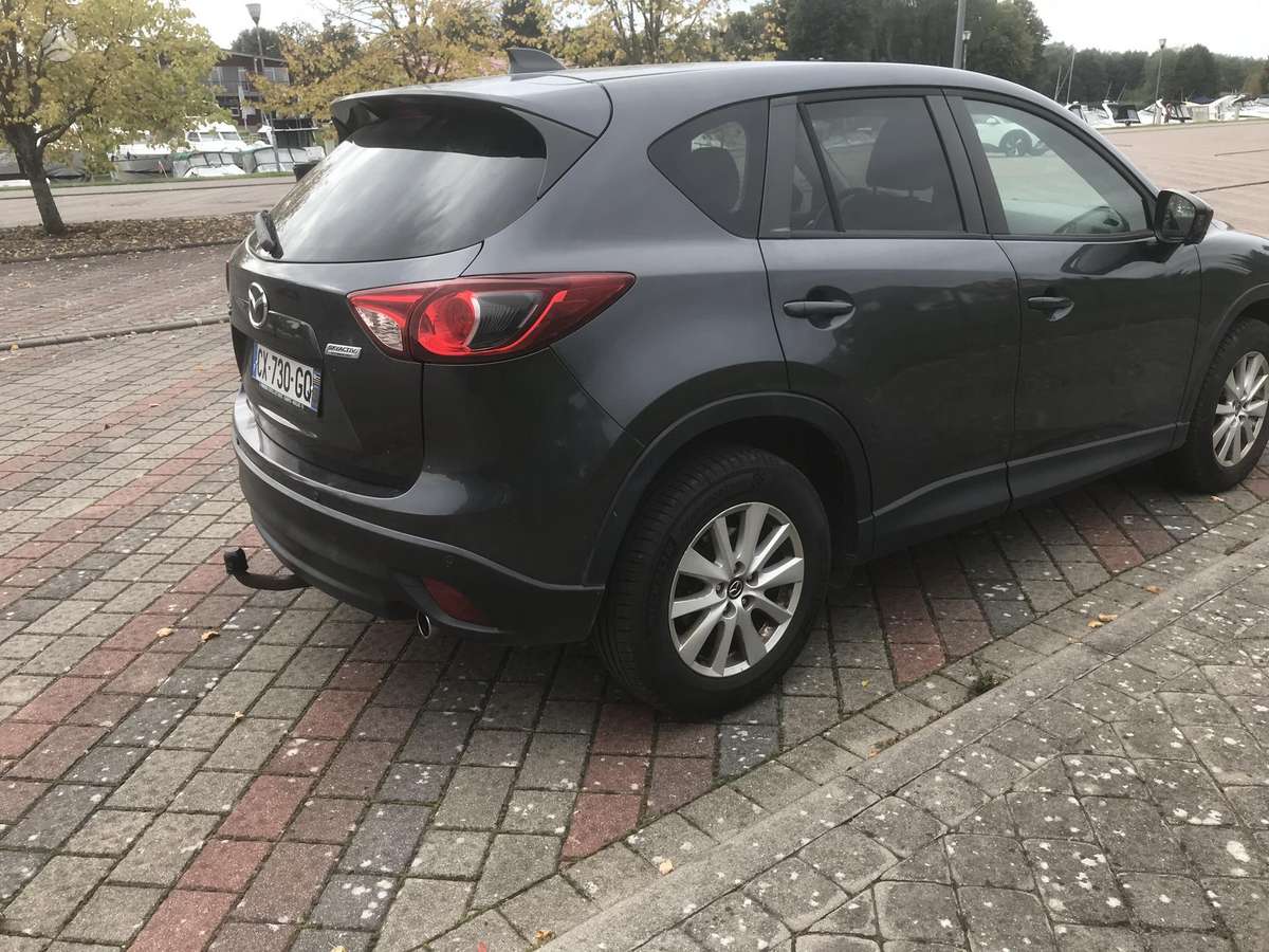 Mazda CX-5, 2.2 l., Внедорожник / Кроссовер