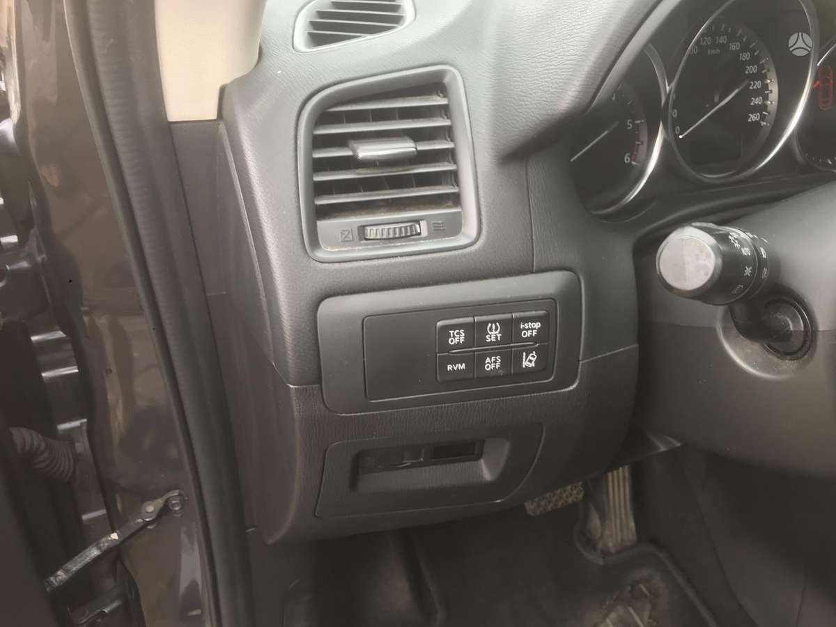 Mazda CX-5, 2.2 l., Внедорожник / Кроссовер