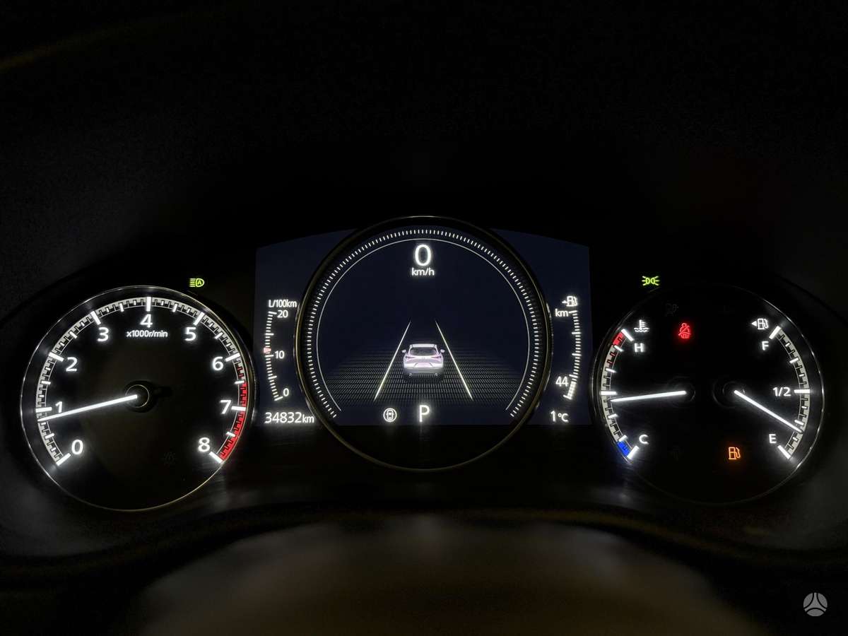 Mazda CX-30, 2.5 l., off-road / crossover