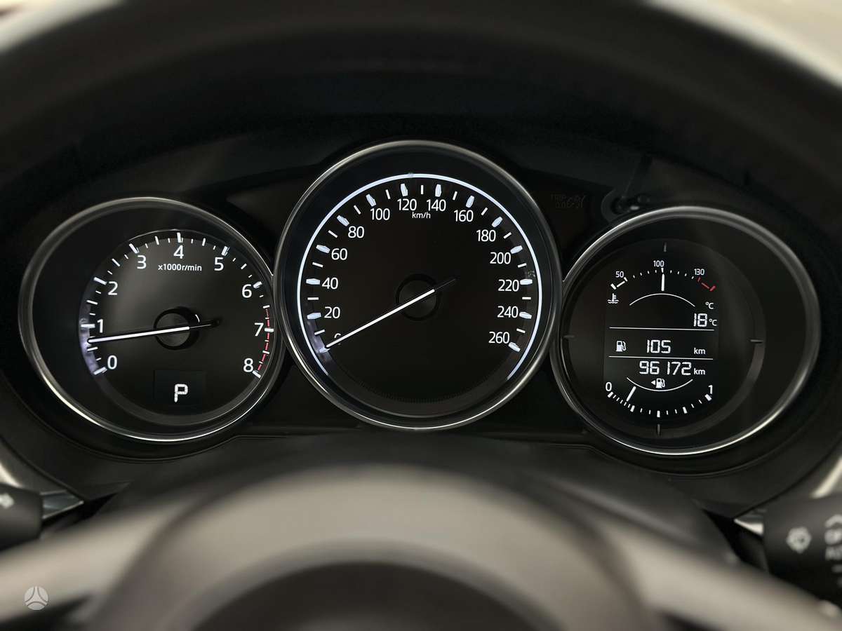 Mazda 6, 2.0 l., Седан