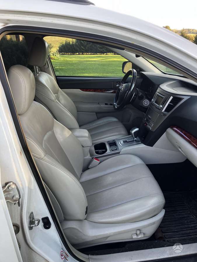 Subaru Outback, 3.6 l., Универсал