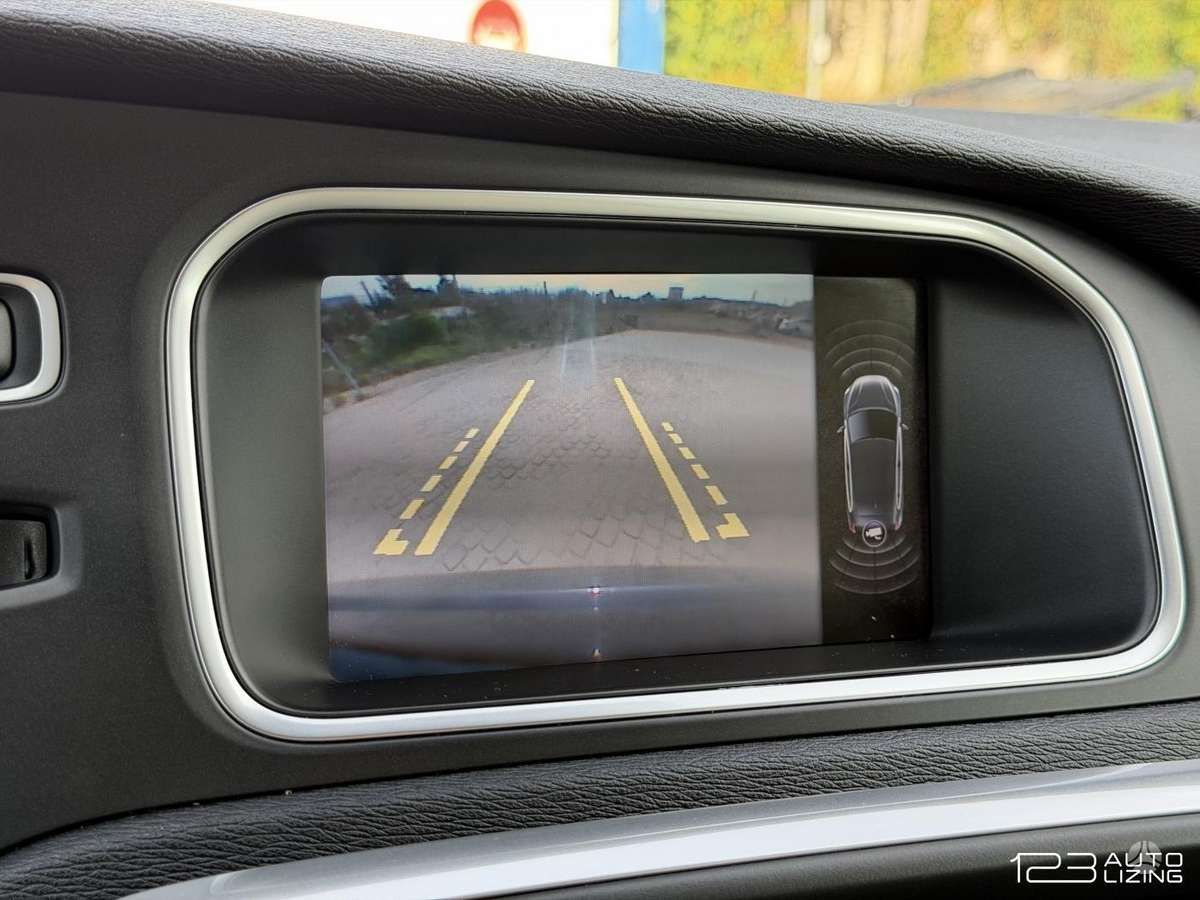 Volvo V40, 2.0 l., Хэтчбек
