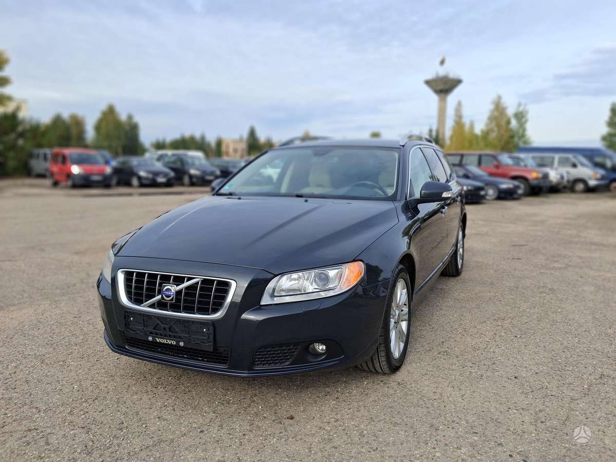 Volvo V70, 2.4 l., wagon