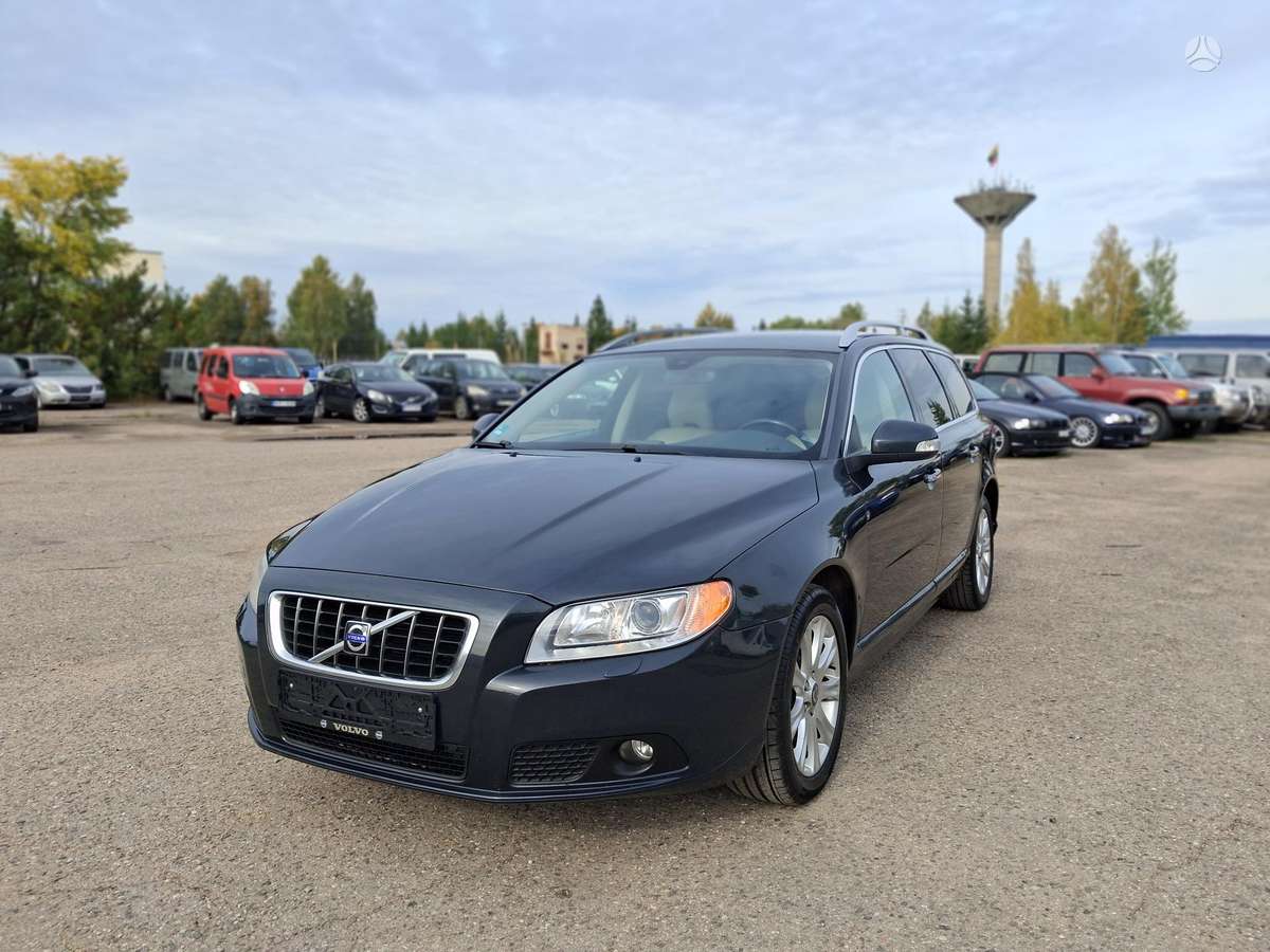 Volvo V70, 2.4 l., wagon