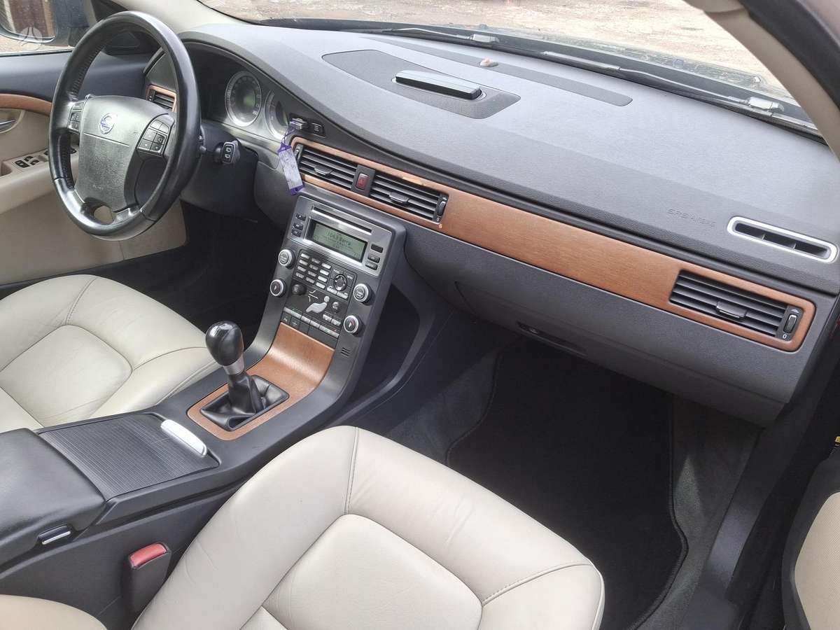Volvo V70, 2.4 l., Универсал