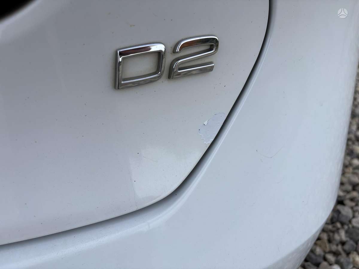 Volvo V40, 1.6 l., hatchback