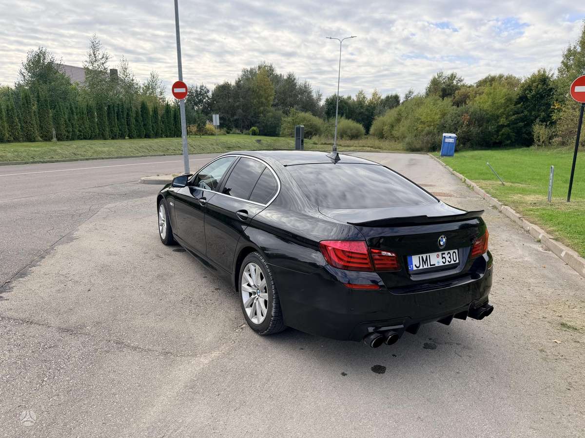 BMW 530, 3.0 l., Седан