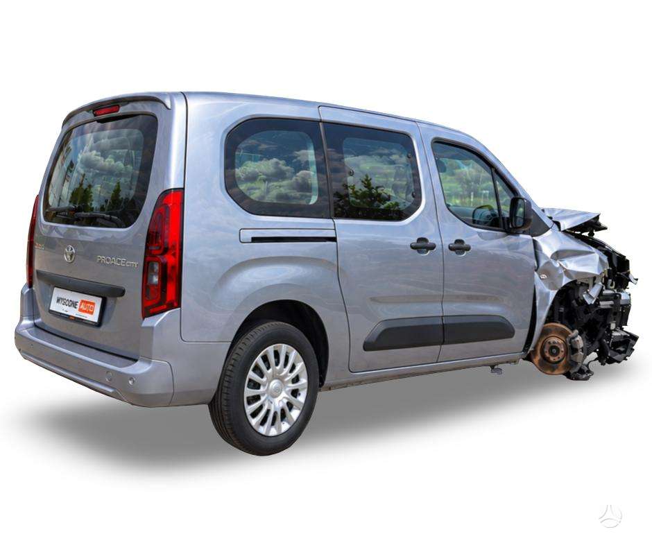 Toyota Proace City dalimis