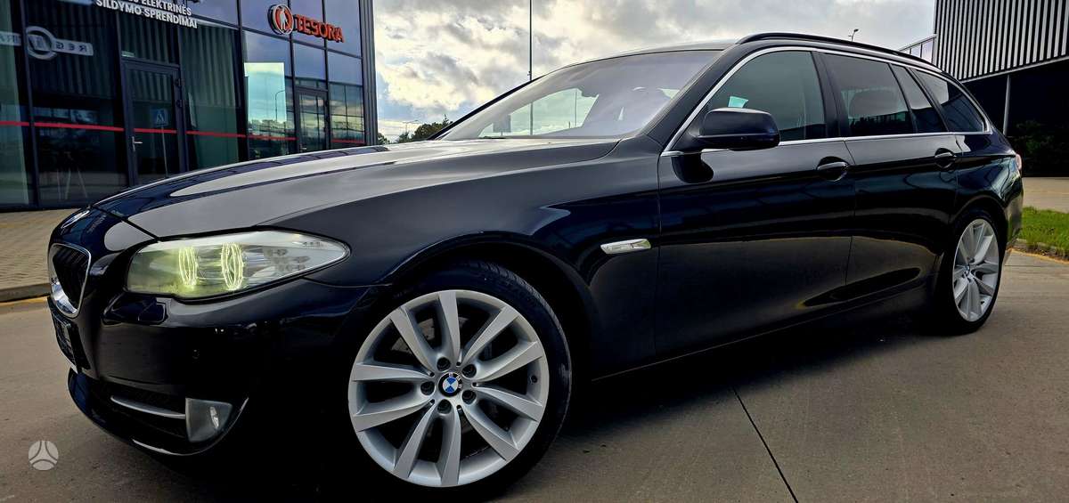 BMW 525, 2.0 l., Универсал