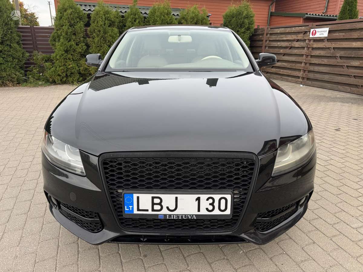 Audi A4, 2.0 l., sedanas