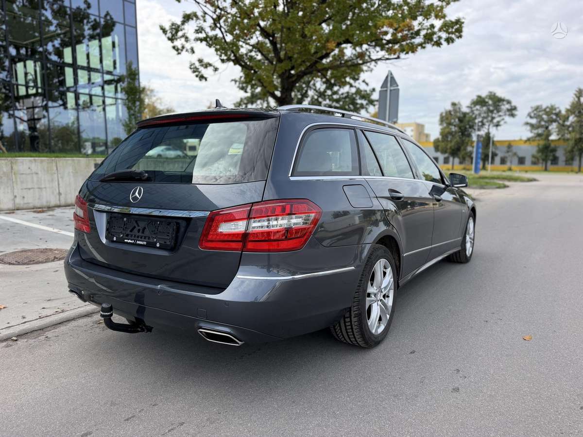 Mercedes-Benz E250, 1.8 l., Универсал