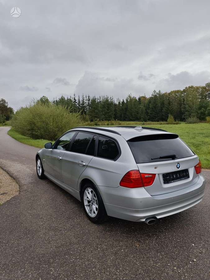 BMW 320, 2.0 l., wagon