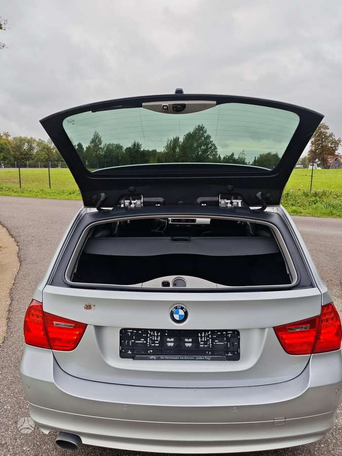 BMW 320, 2.0 l., Универсал