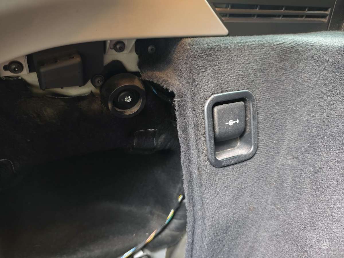 BMW 320, 2.0 l., universalas
