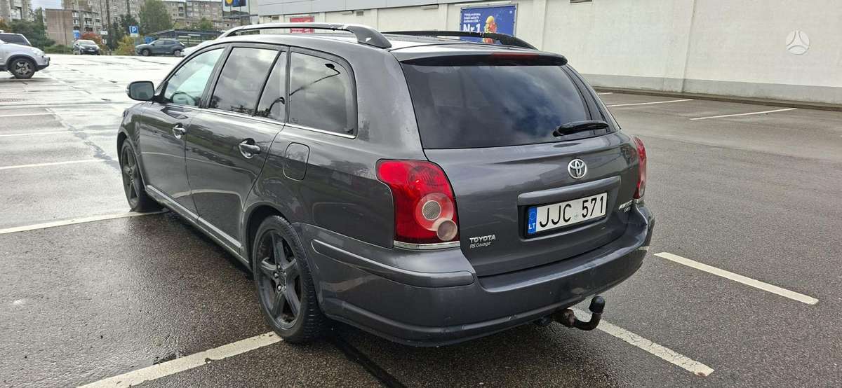Toyota Avensis, 2.2 l., Универсал