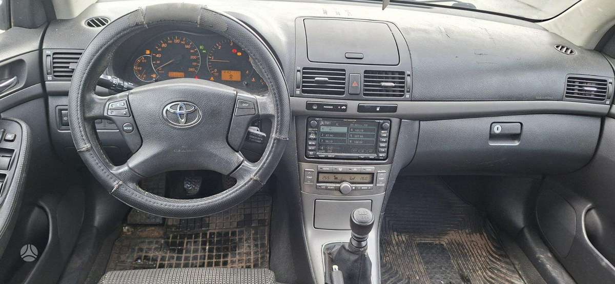 Toyota Avensis, 2.2 l., Универсал