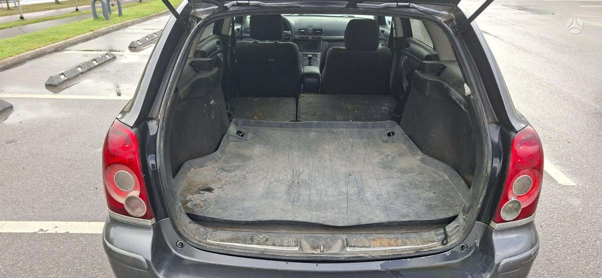 Toyota Avensis, 2.2 l., Универсал