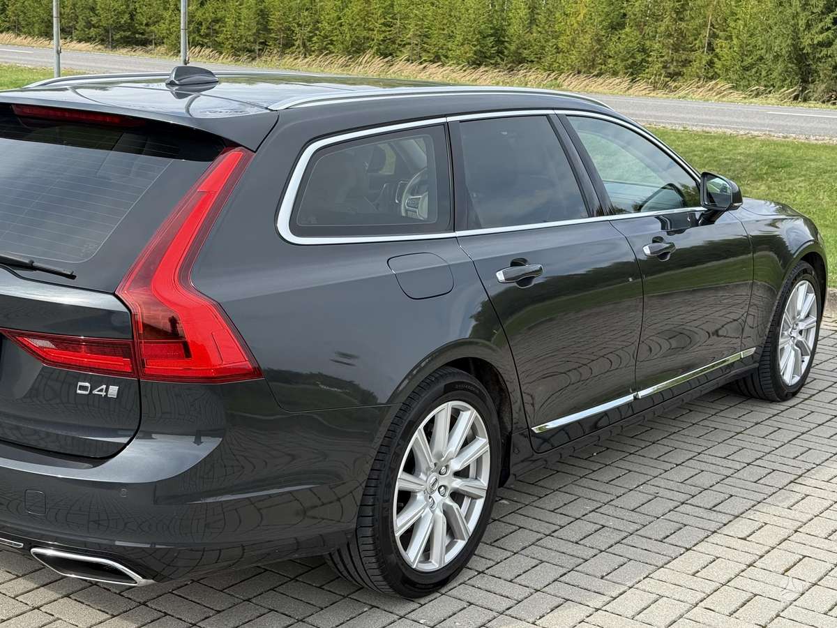 Volvo V90, 2.0 l., Универсал