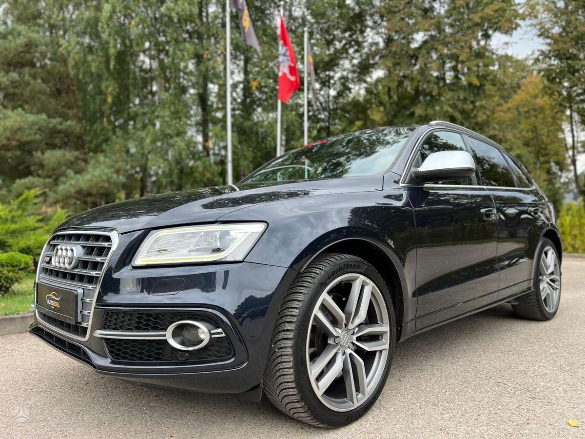 Audi SQ5, 3.0 l., off-road / crossover