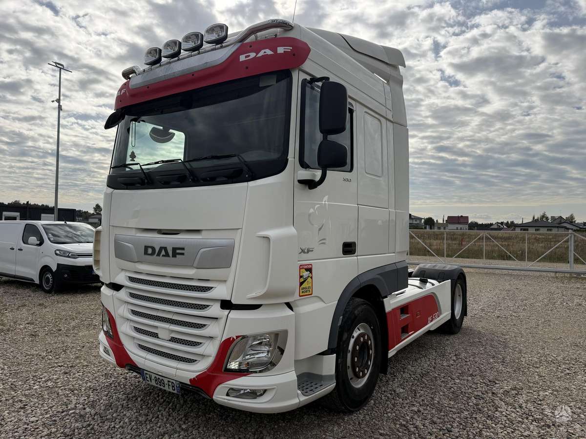 DAF XF106.530, double sleeper