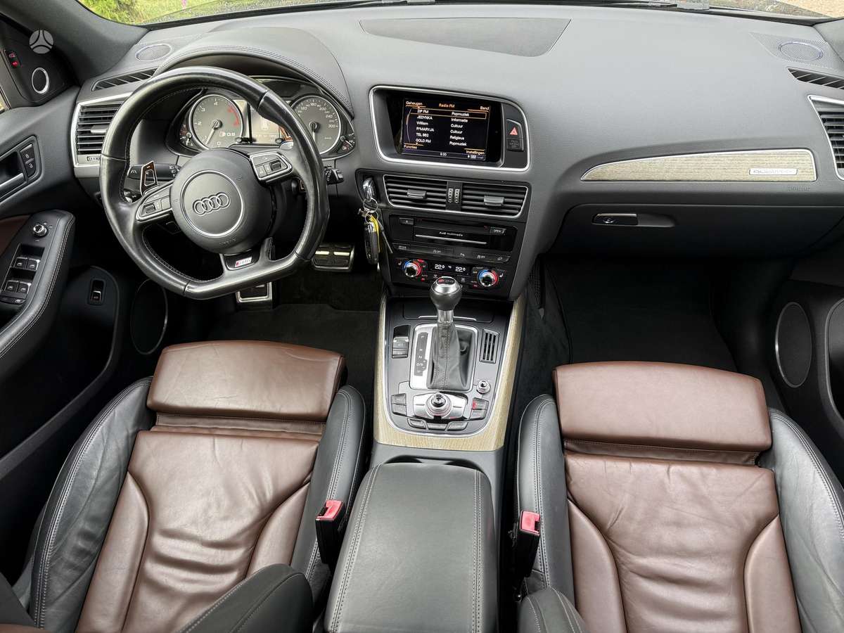 Audi SQ5, 3.0 l., off-road / crossover