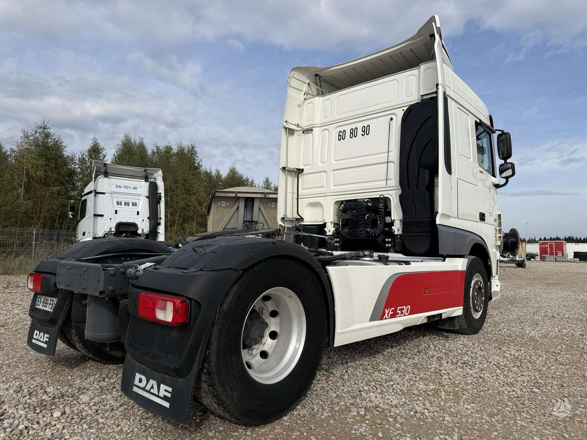 DAF XF106.530, 2 спальных места