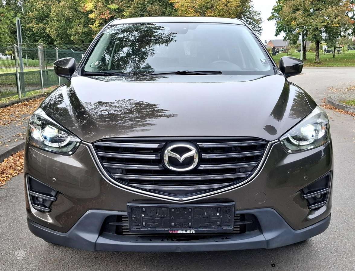Mazda CX-5, 2.2 l., off-road / crossover