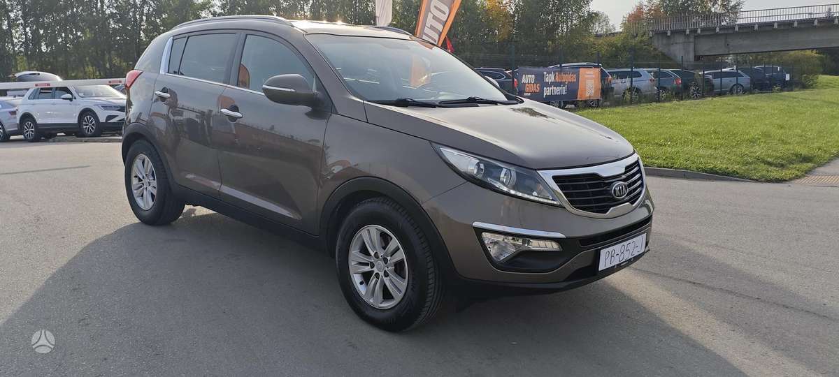 Kia Sportage 2012 — двигун 1685 cm³, 116 HP (85kW)