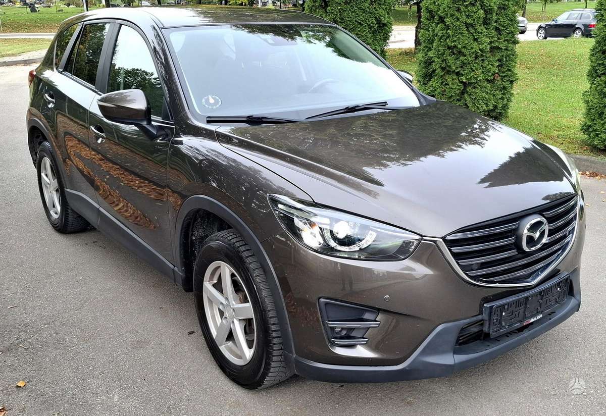 Mazda CX-5, 2.2 l., off-road / crossover