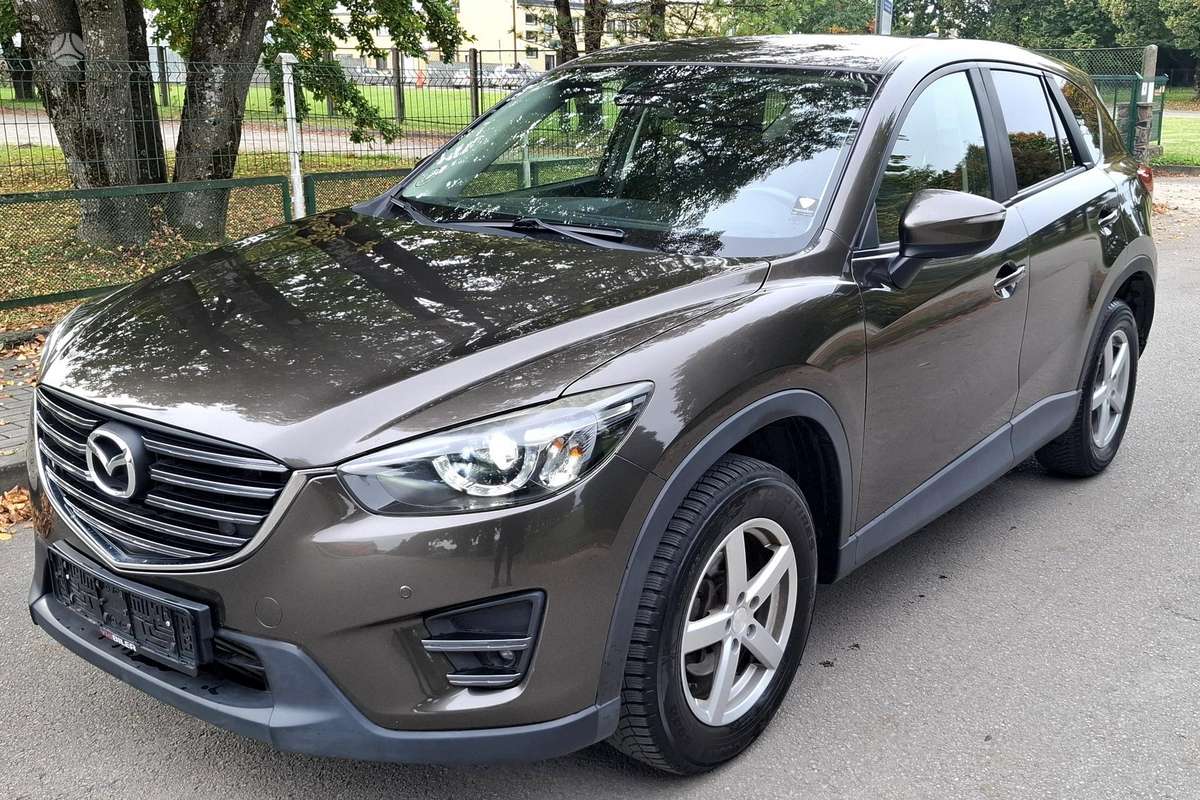 Mazda CX-5, 2.2 l., off-road / crossover