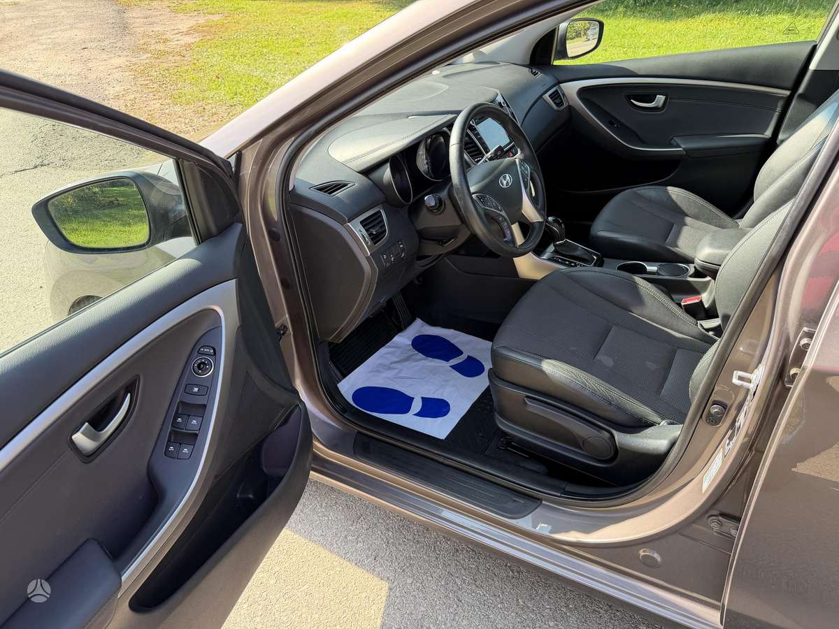 Hyundai i30, 1.6 l., Универсал