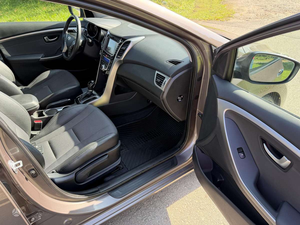 Hyundai i30, 1.6 l., Универсал
