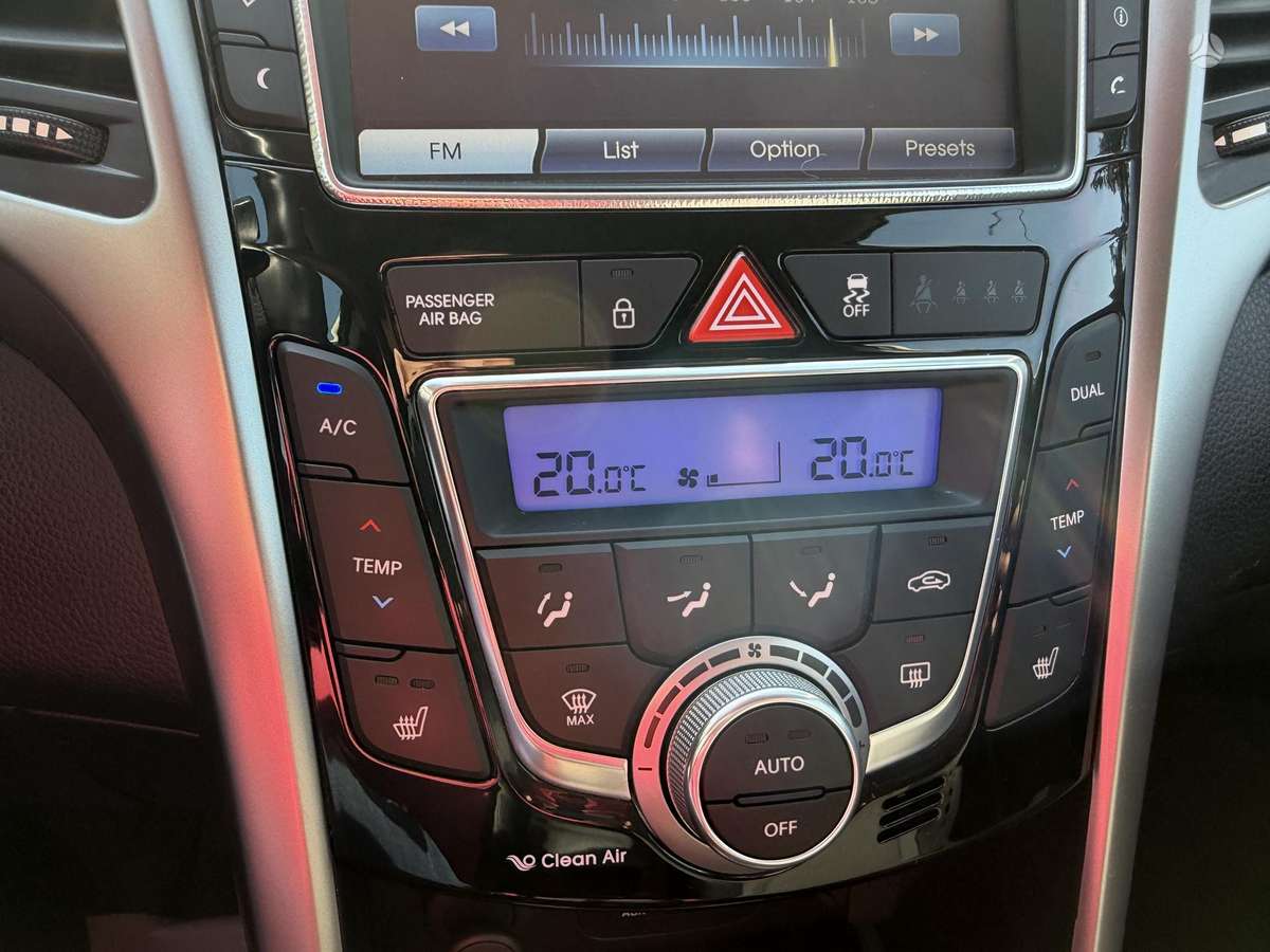 Hyundai i30, 1.6 l., Универсал