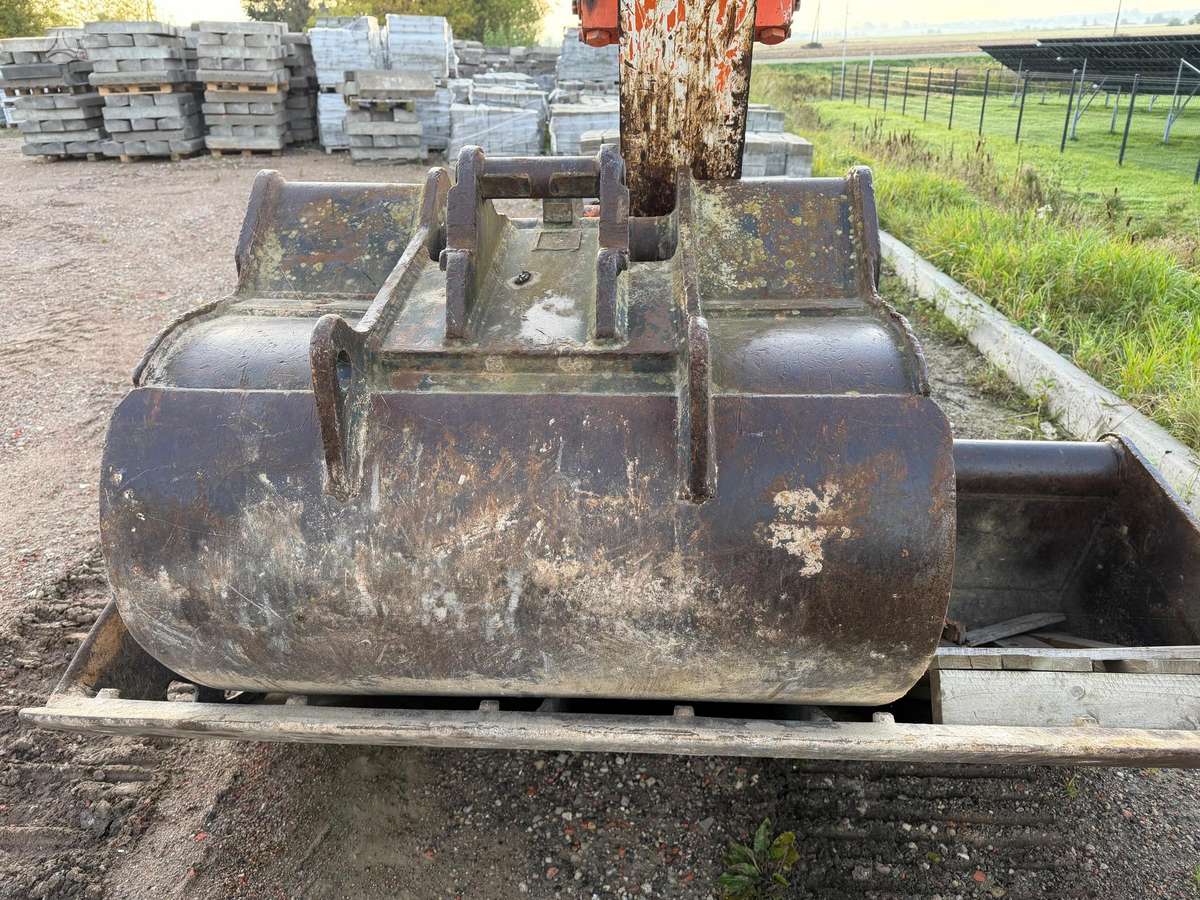 Hitachi ZX130LCN-3, экскаваторы