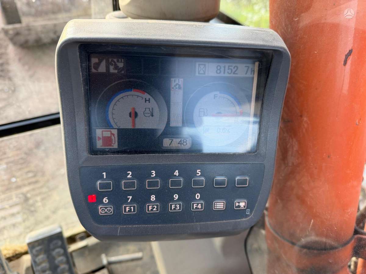 Hitachi ZX130LCN-3, экскаваторы