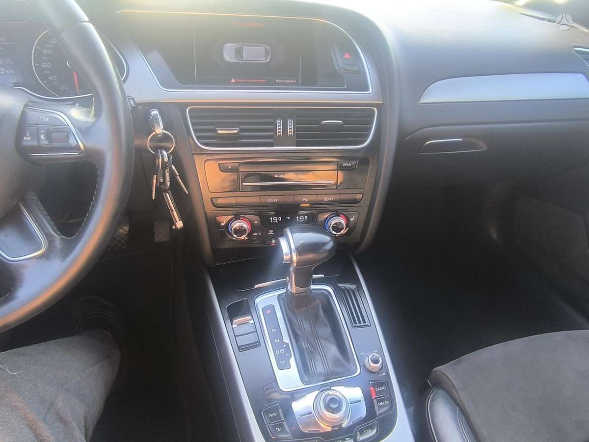Audi A4, 2.0 l., universalas