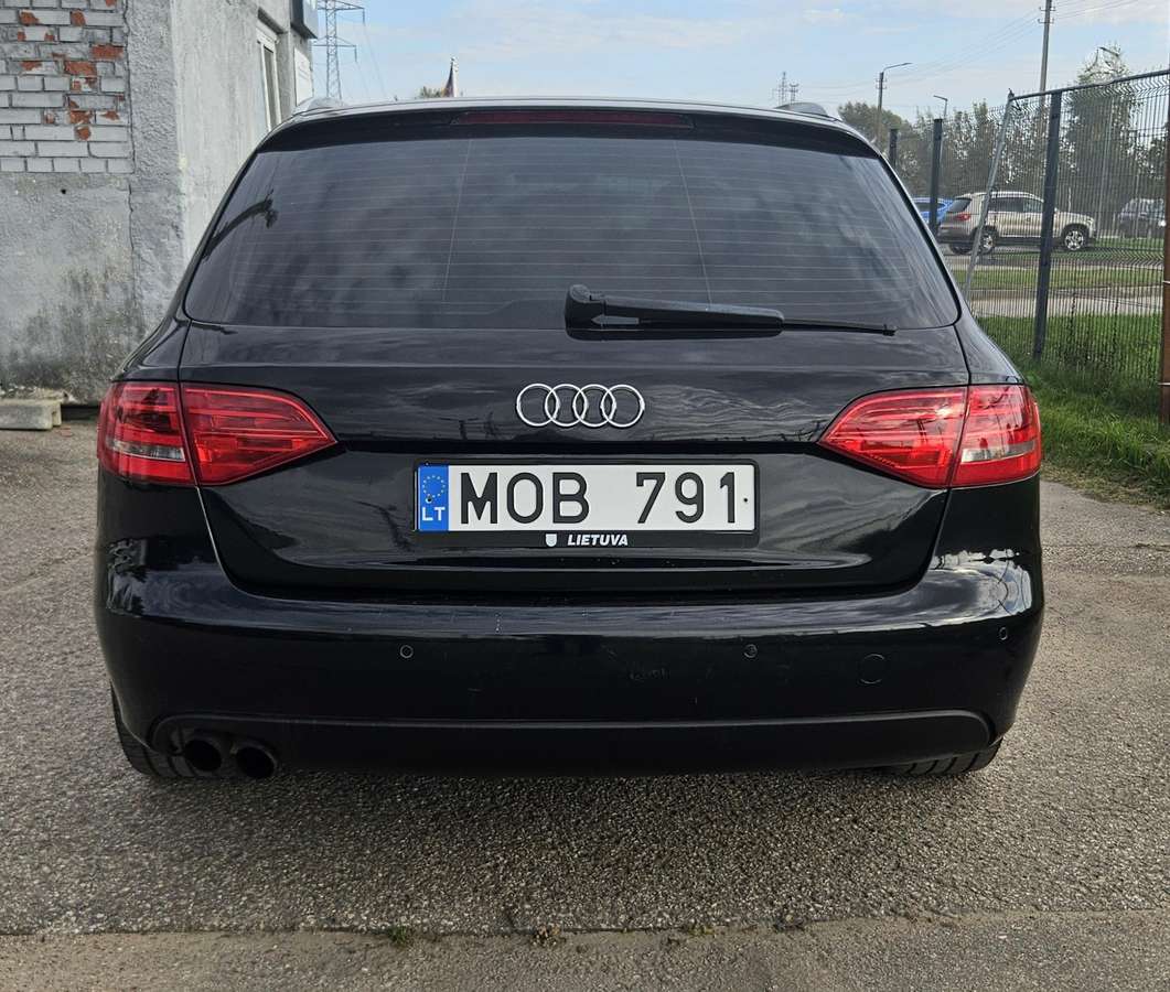 Audi A4, 2.0 l., universalas