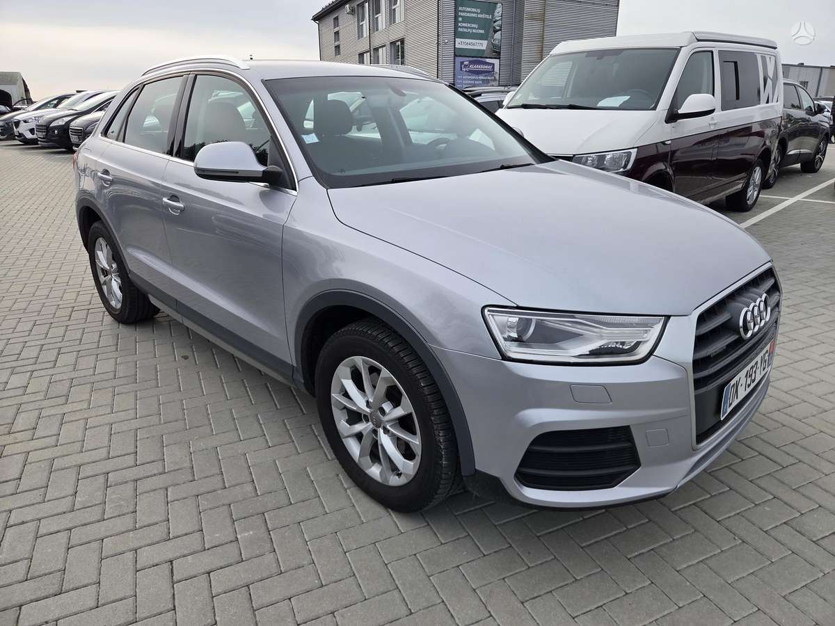 Audi Q3, 2.0 l., Хэтчбек