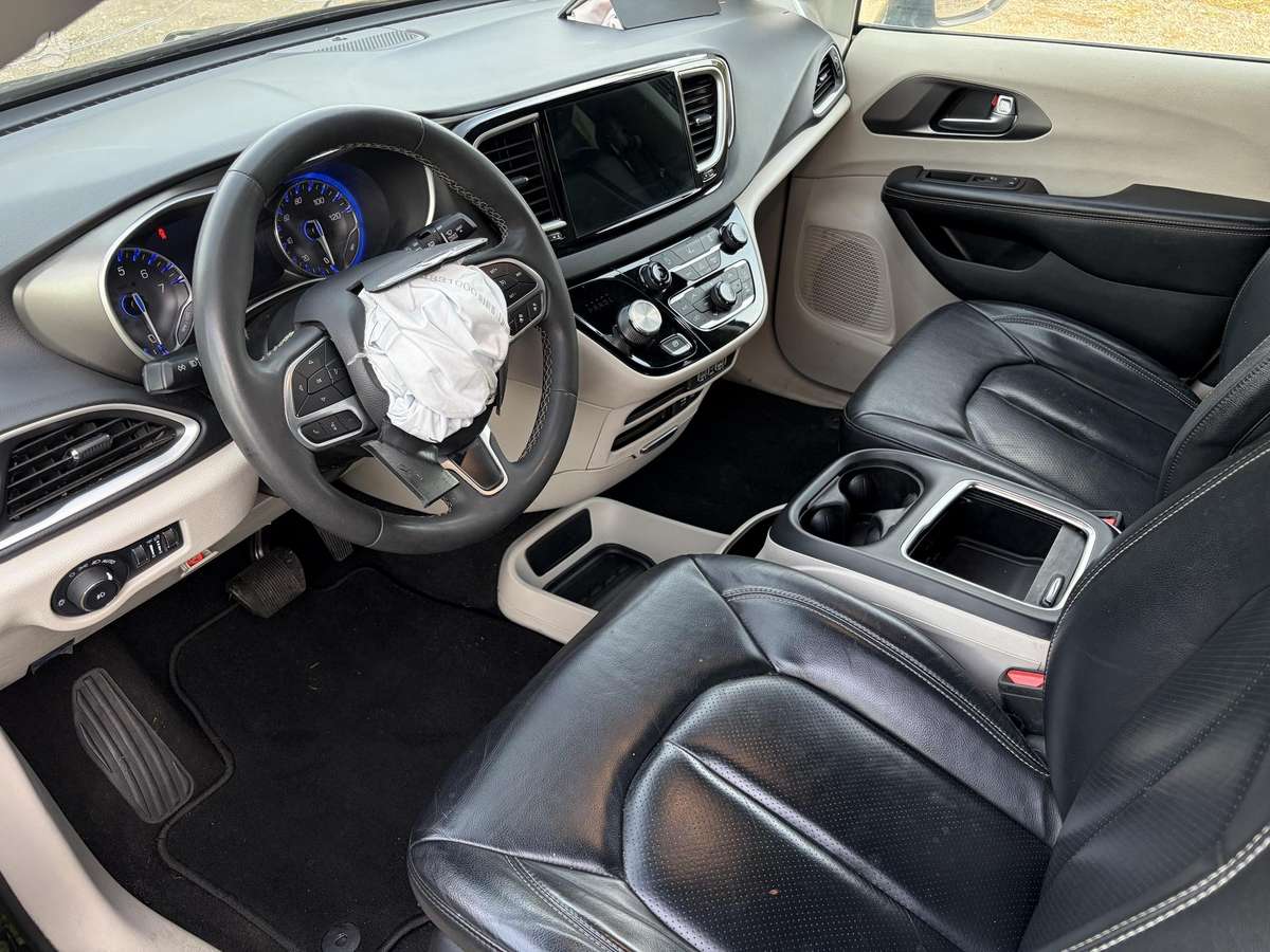 Chrysler Pacifica, 3.6 l., Минивэн