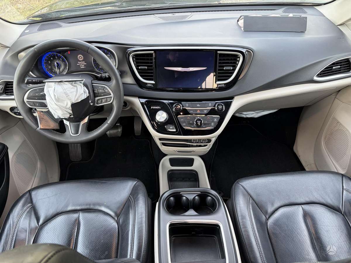 Chrysler Pacifica, 3.6 l., Минивэн