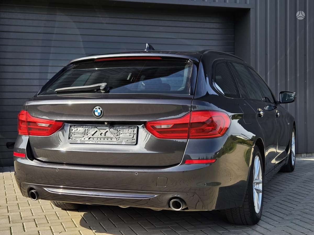 BMW 520, 2.0 l., wagon