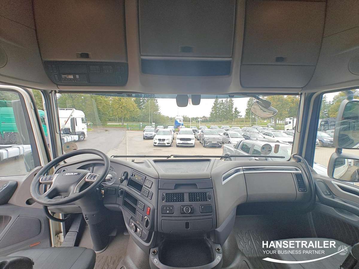 DAF XF 480 FT Mega Low Deck, 2 miegamosios vietos