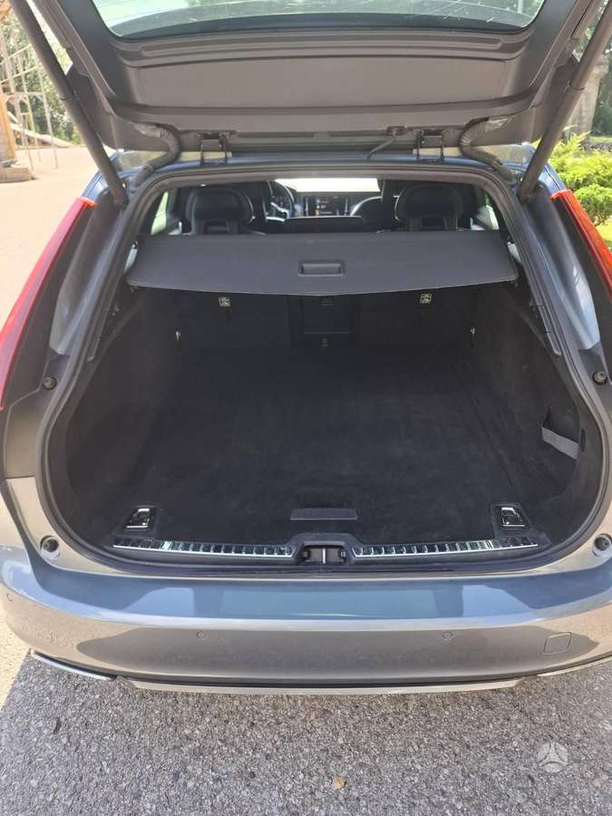 Volvo V90, 2.0 l., Универсал