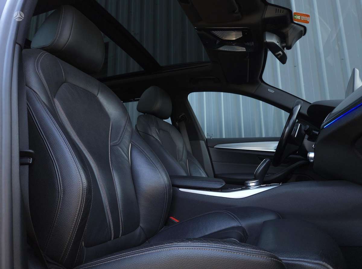 BMW 520, 2.0 l., wagon